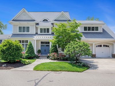1268 Lynn Dr, Middleville, MI, 49333