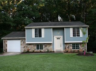 6842 Windfaire Dr, Norcross, GA 30093