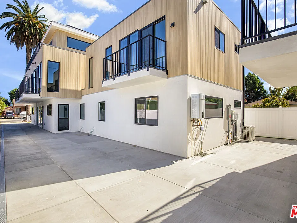 2739 Thurman Ave #3