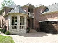 1st image of 4615 Linden Ave