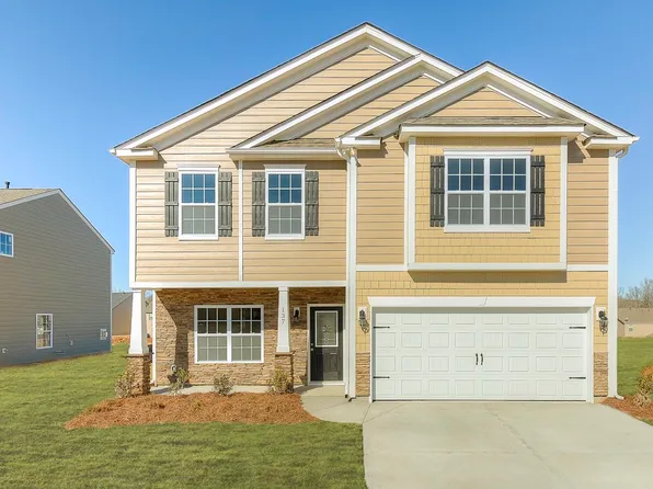 15 Spyglen Way, Greer, SC 29651