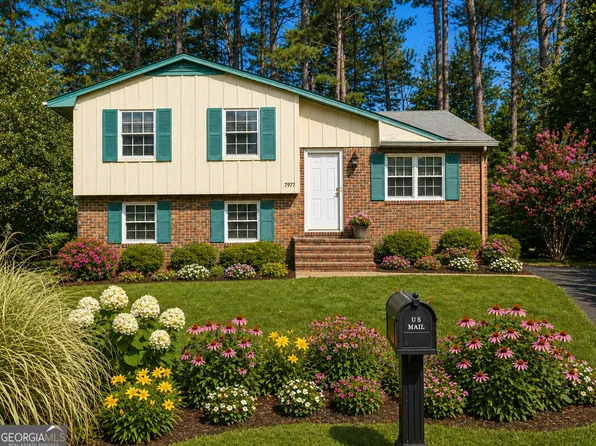 7977 Flanders Ct, Jonesboro, GA 30238