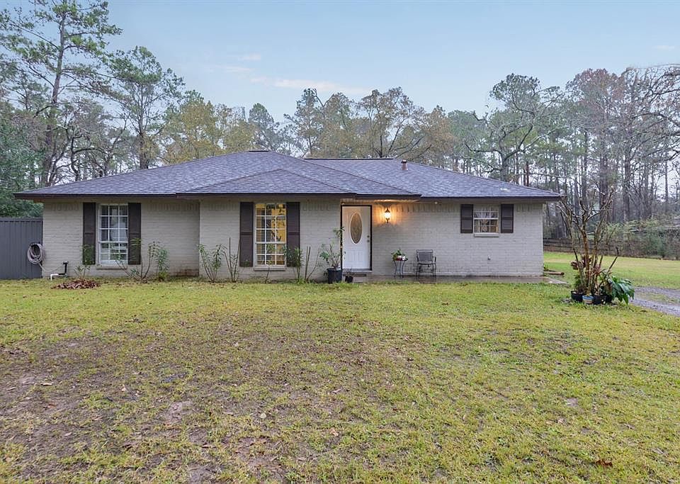1st image of 24824 Lakeside Dr