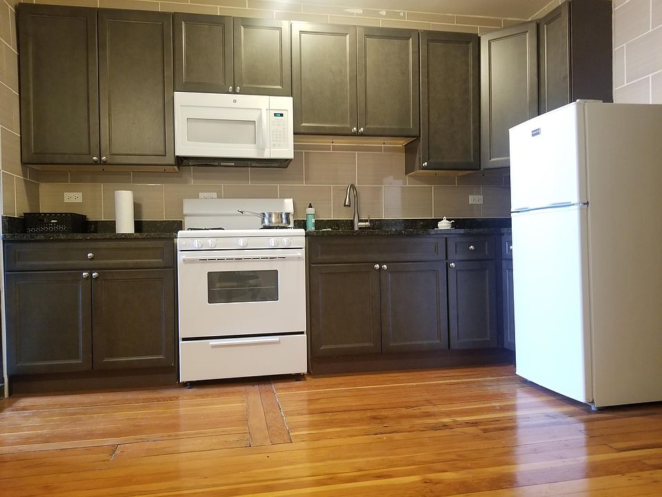 1st image of 4764 N Virginia Ave APT 107