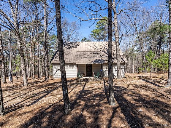 2nd image of 1117 Fox Point Rd