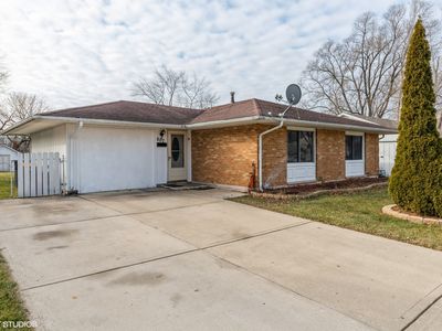 607 Oriole Dr, Streamwood, IL, 60107