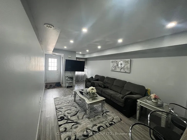 78 Abela Ln N #3 — Photo 7