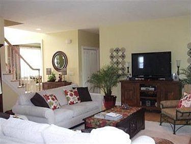 4th image of 31912 Woodside Cir