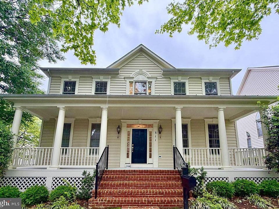 1st image of 311 Watkins Cir