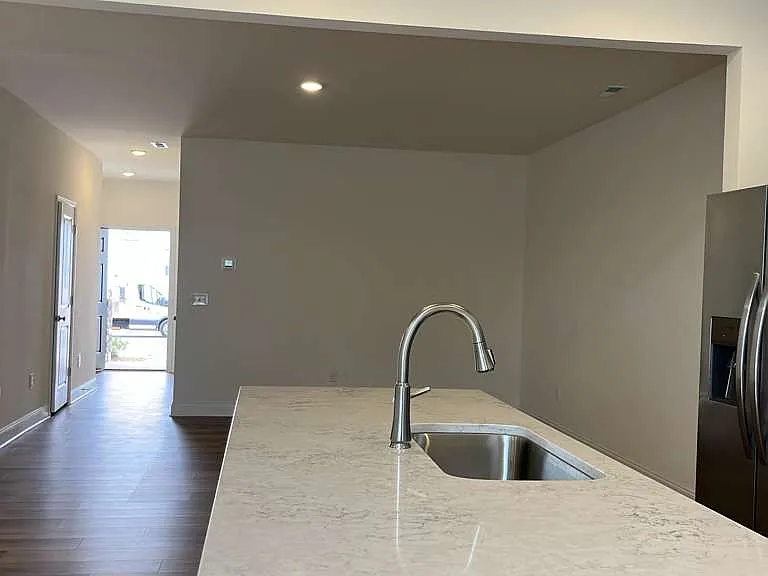 62 Amaryllis Ln — Photo 31
