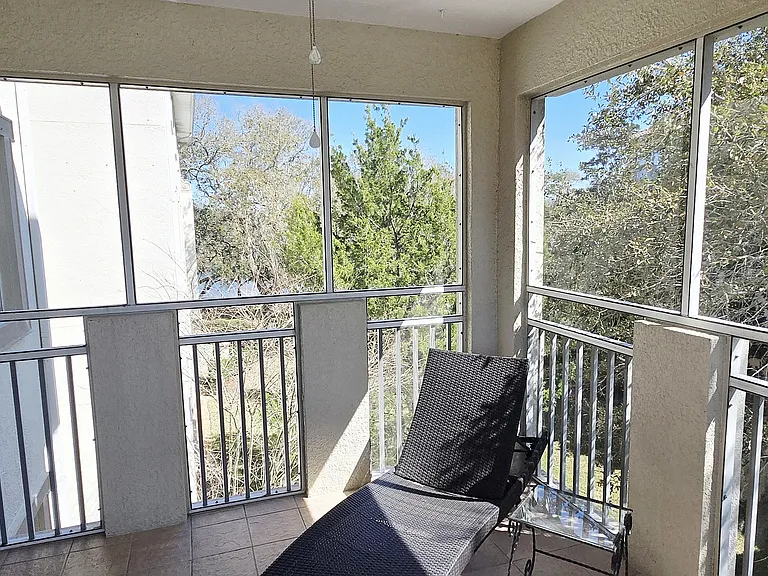 45 Riverview Bnd S #1937 — Photo 11