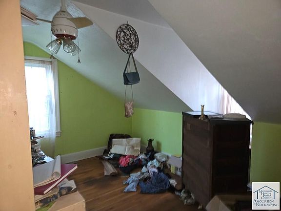 4th image of 1117 Chatham Hts