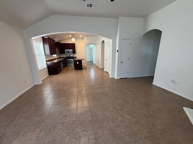 8135 Tierra Del Sol Rd — Photo 14