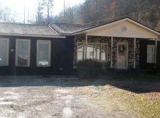 99 Jay Hinkle Dr, Beauty, KY 41203