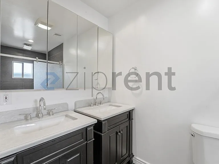 1031 E Roosevelt St #A — Photo 22