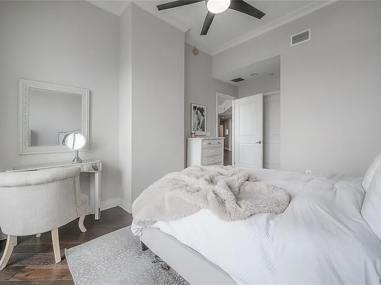 449 S 12th St #2501 — Photo 20