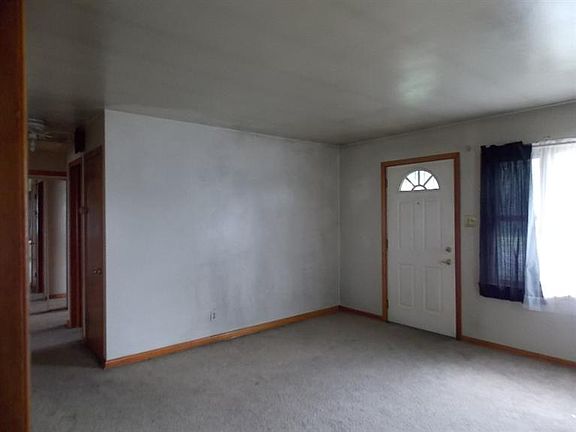 2nd image of 5536 Walsh Ave