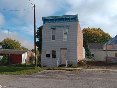 125 N Cherry St, Letts, IA, 52754