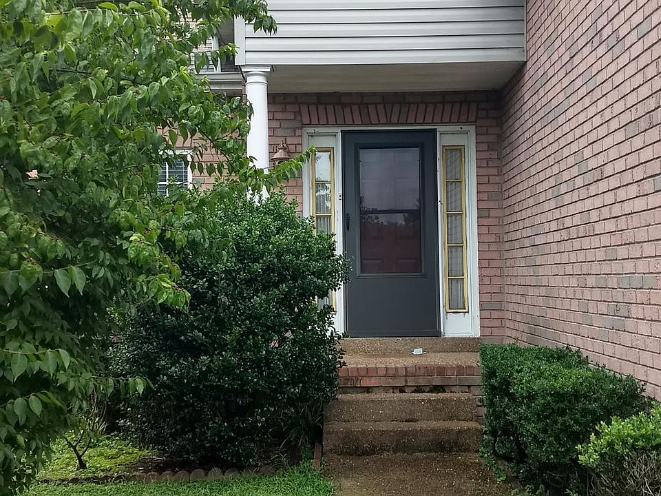 1st image of 196 Lakeside Park Dr