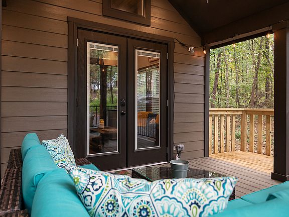 Bankhead Cottage Model Covered Porch