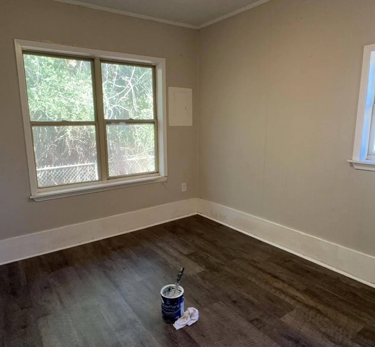 4 bed, 1.0 bath, $1,400 — Photo 3