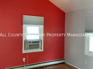 41 Shaber Rd, Patchogue, NY 11772