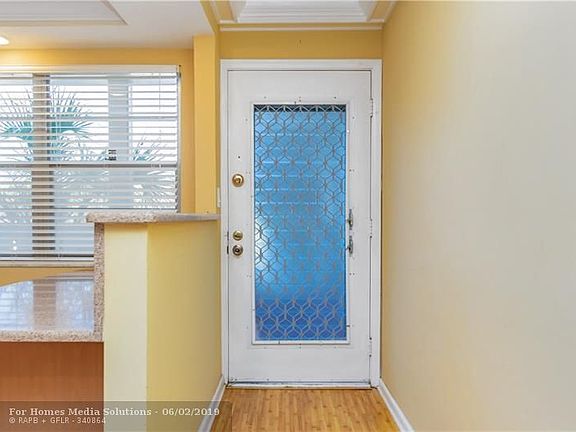 4th image of 2401 Antigua Cir APT C3