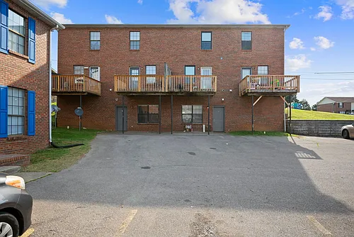 530 Hietts Ln Photo 1
