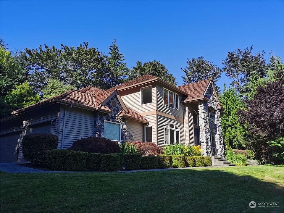 1st image of 25926 NE 32nd Street