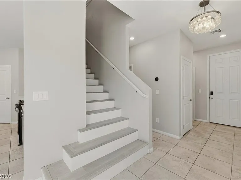 4061 Campeche Ave — Photo 7