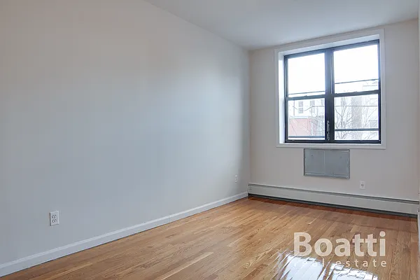 Rented by Richard Boatti, LREB | media 10