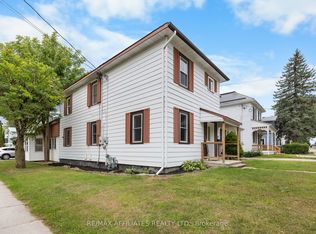 18 Cockburn St, Perth, ON K7H2A9