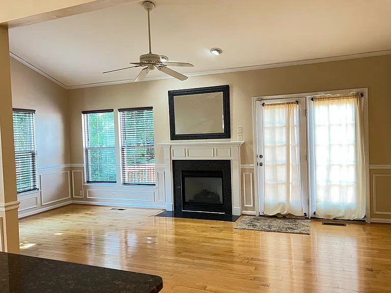 14252 Glade Spring Dr — Photo 23
