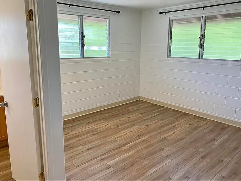 2840 Booth Rd — Photo 3
