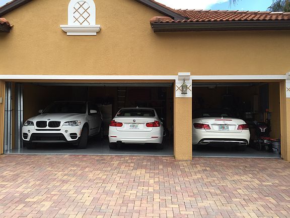 3 car garage