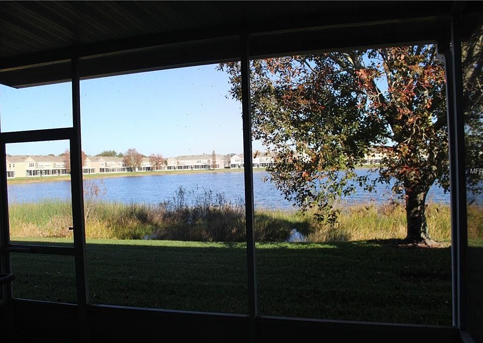 2nd image of 4943 Pond Ridge Dr