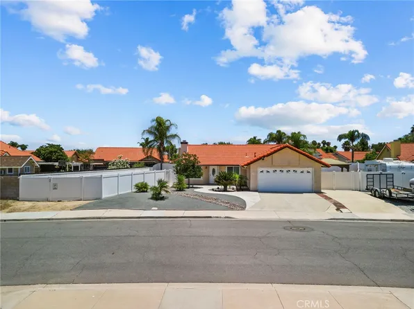 29620 Calle Edmundo, Sun City, CA 92586