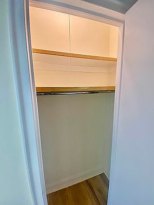 5th image of 235 E 46th St APT 6H