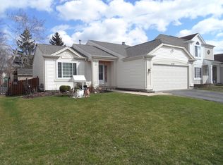 1337 Eastwood Dr, Aurora, IL 60506