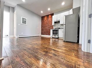 291 Van Buren St #3A, Brooklyn, NY 11221