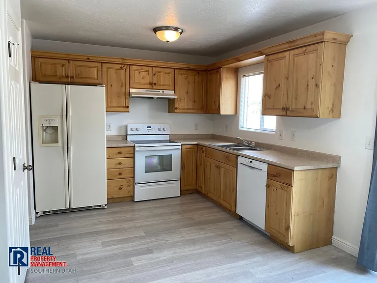 1735 W 540 N #2604 — Photo 4