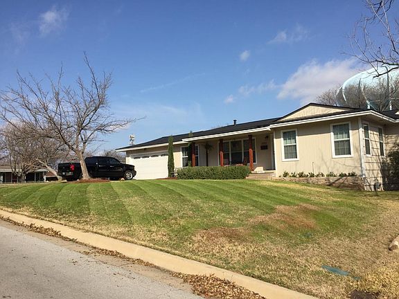 2nd image of 6566 Malvey Ave