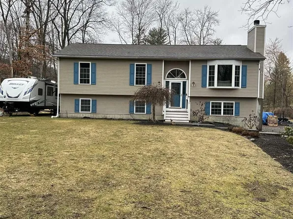 185 RING Road, Salt Point, NY 12578