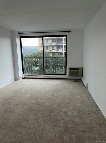2 bed, 1.0 bath, 795 sqft, $2,550 — Photo 2