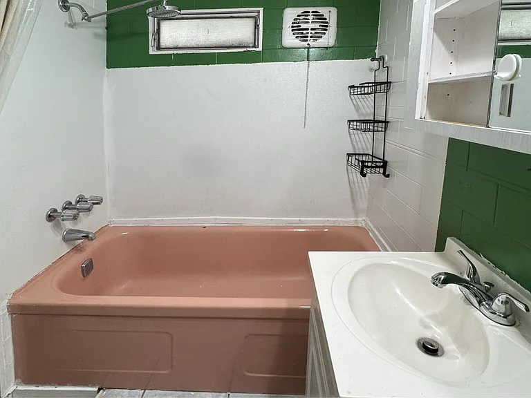 817 SW 1st Pl — Photo 7