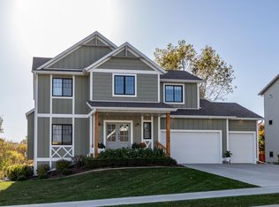 3158 Scanlan Ln NE, Rochester, MN 55906