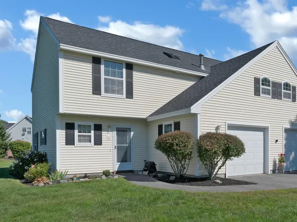 42 Cumberland Lane #42, Gorham, ME 04038