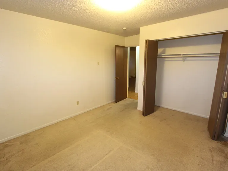 227 W 11th Ave #7 — Photo 5
