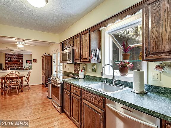 4th image of 5921 Oakland Park Dr
