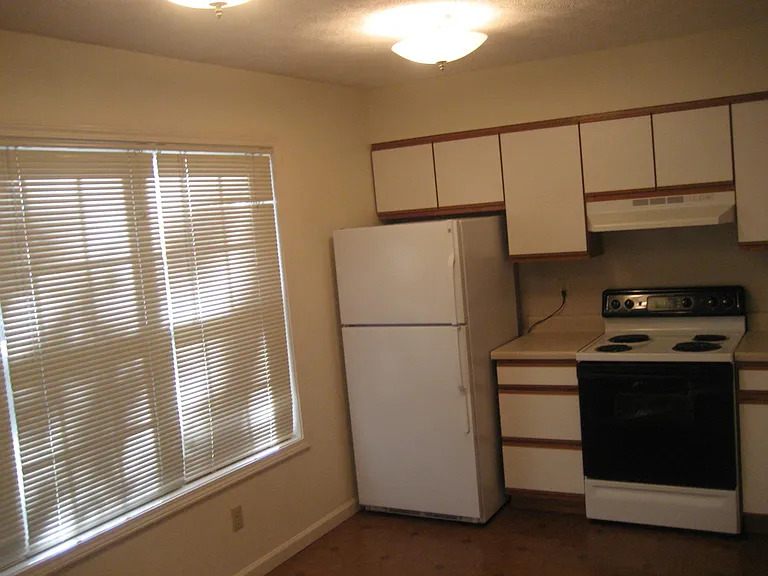 610 Higate Rd — Photo 16